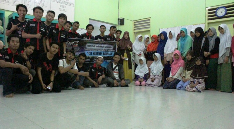 CBR Club Indonesia Regional Kebumen Gelar Baksos di Penghujung Bulan Ramadhan