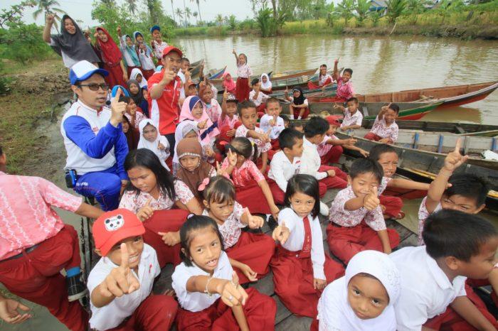  Trio Motor Kalimantan Edukasi Safety Riding Kepada Ratusan Siswa Sekolah Dasar