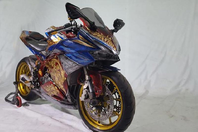 Modifikasi Honda CBR250RR, Butuh Waktu Setahun