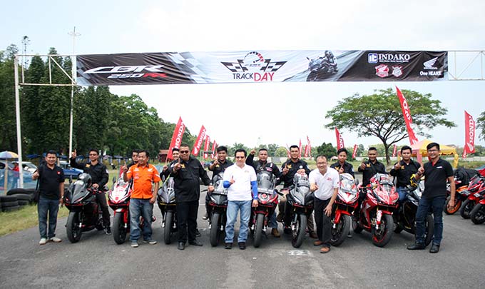 CBR Club Medan dan HCOI Ngebut Bareng di Track Day Honda CBR Community