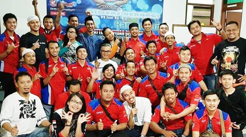 CBR Riders Jakarta Berbagi Kebahagiaan Dengan Anak Yatim Piatu