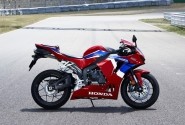 Kontrol Elektronik Terbaru Dan Teknologi CBR600RR