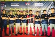 CBR TAC Ajak Masyarakat Tangerang Biasakan Pakai Helm Saat Berkendara