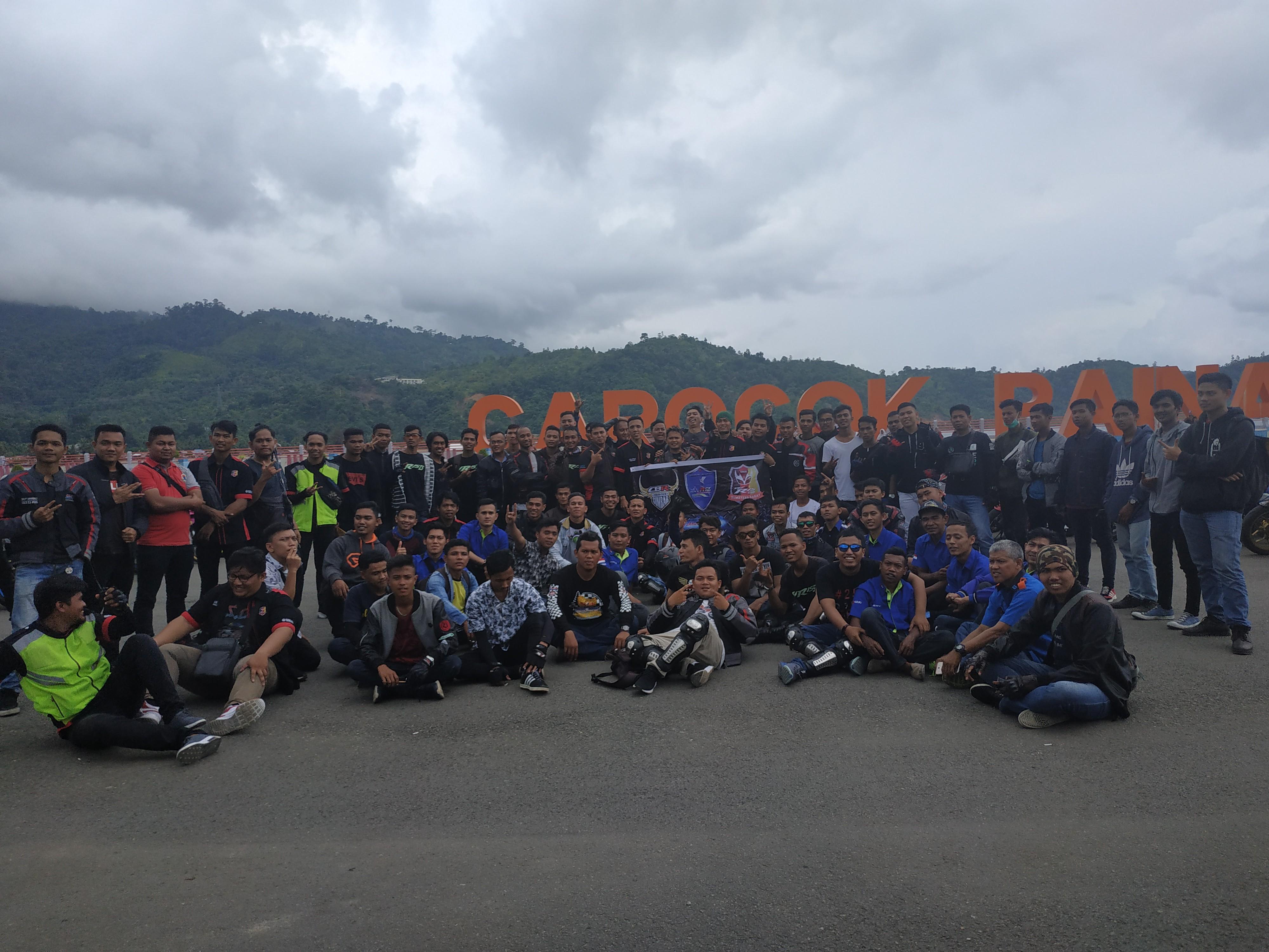 Touring Gabungan CBR Sumbar All Chapter bersama GCI dan YR15