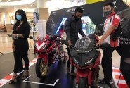 MPM Honda Jatim Hadirkan The New CBR250RR SP with Quick Shifter Di Exhibition Royal Plaza Surabaya