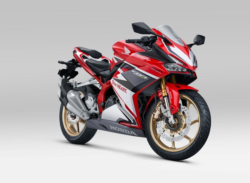 AHM Luncurkan 2 Varian Terbaru Supersport Honda CBR250RR