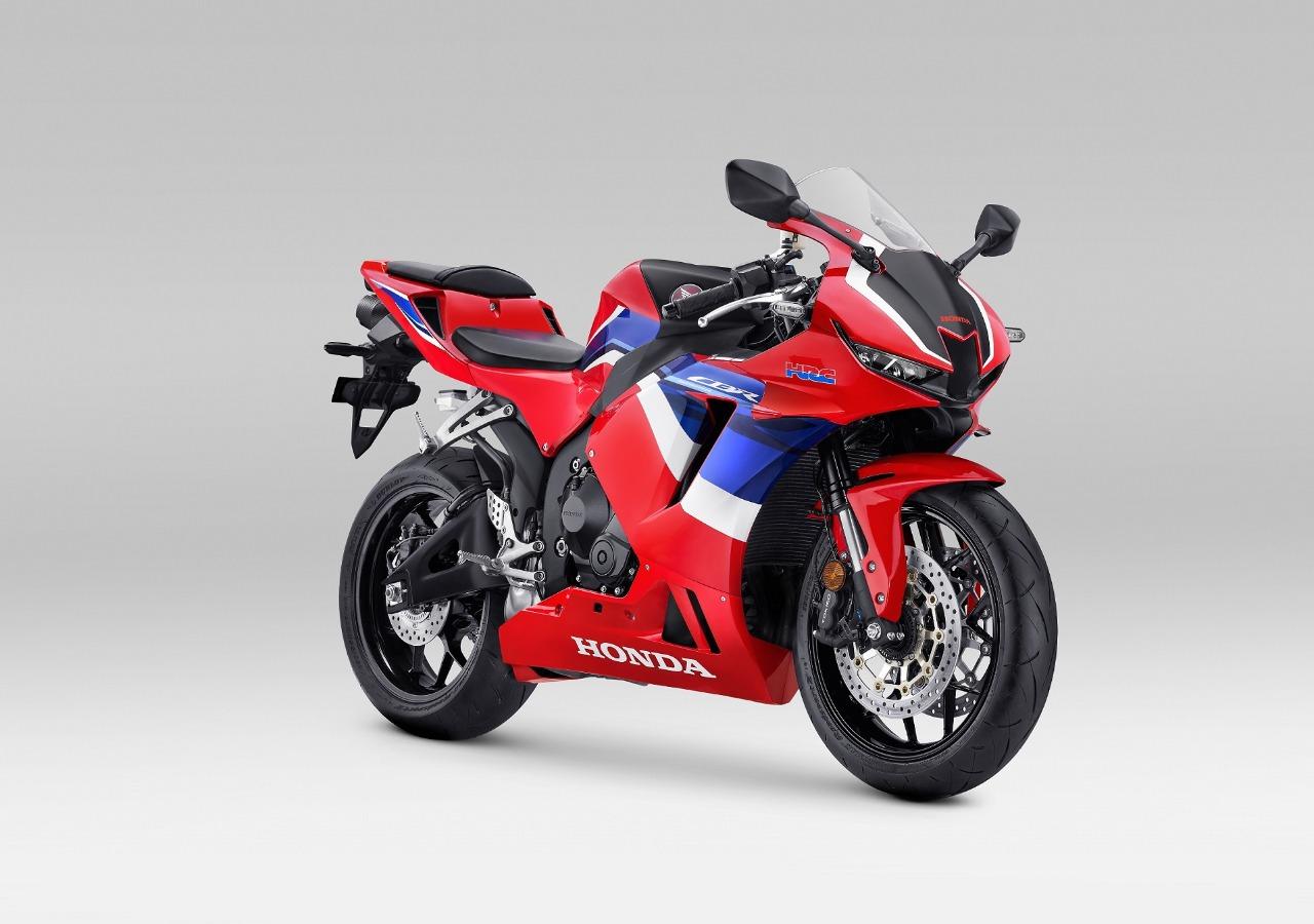 CBR600RR Hadir Dengan Tampilan Tricolour