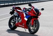Honda CBR600RR Desain Mendekati Motor RC213V brads...