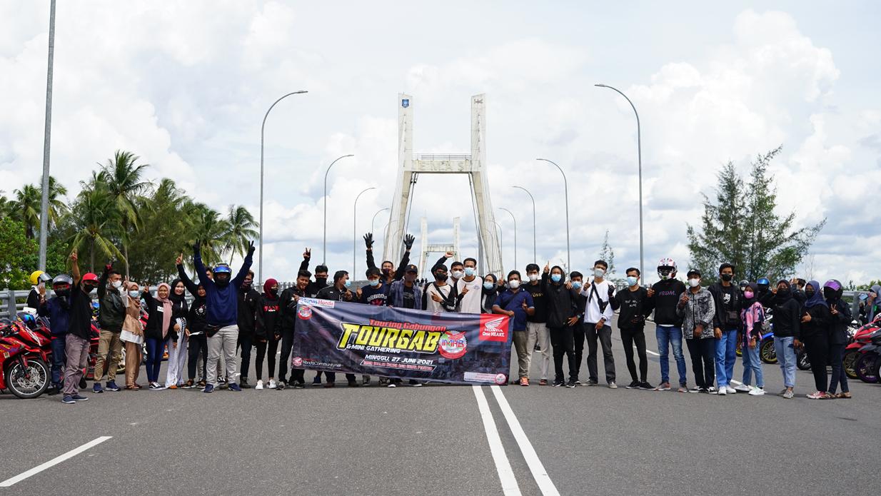 IKATAN MOTOR HONDA BANGKA GELAR TOURING GABUNGAN