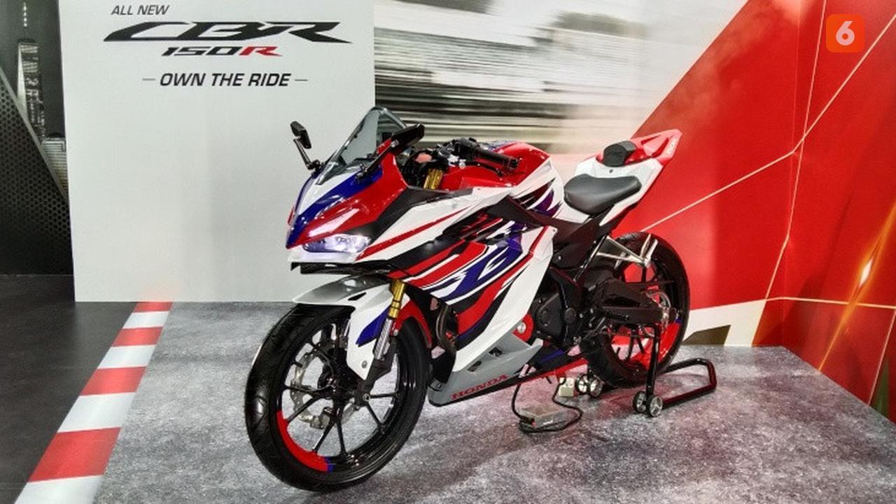 Honda CBR 150R Cocok banget di modifikasi bergaya racing