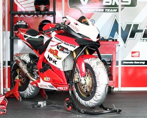 All New Honda CBR250RR Anjany Racing, Andalkan Part Standar
