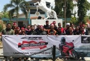 Sunmori Gresik CBR250RR Owner di HUT RI ke-73 Sambangi Monumen Mayangkara