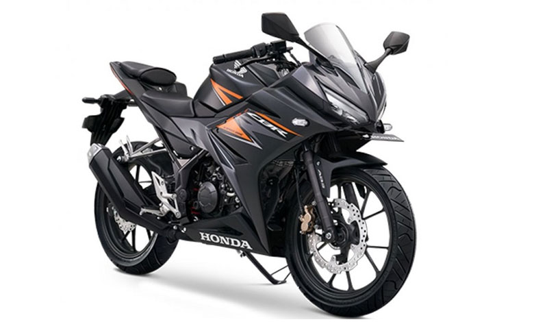 Keren nih Tampang Honda CBR150R
