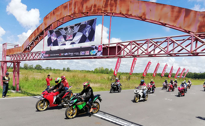 CBR250RR Track Day Panaskan Aspal Sirkuit Sabaru