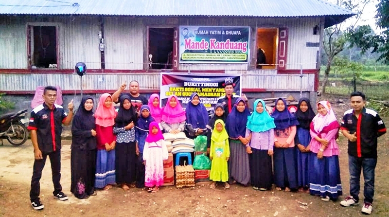 CBR Bukittinggi Berbagi Rejeki di Rumah Yatim & Dhuafa Mande Kanduang