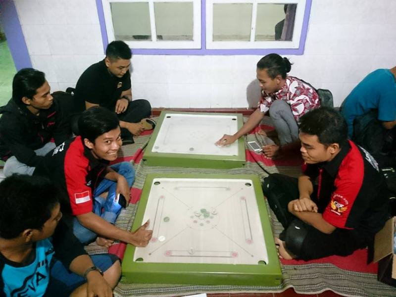 CBR Club Indonesia (CCI)  Region Lumajang Bagikan Takjil Setiap Minggu