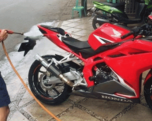 Cuci Honda CBR Wajib Perhatikan ini