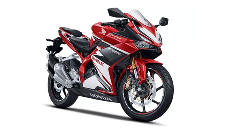 Perlu Tau, Ini Waktu Tepat Untuk Ganti Filter Oli CBR250RR