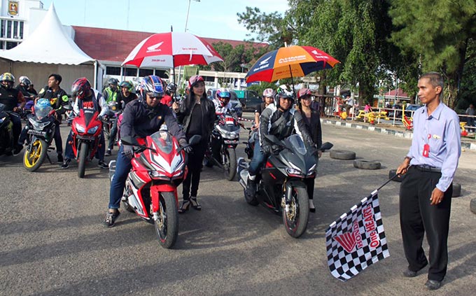 Mengintip Kemeriahan Fun Race Honda 250RR di Kalimantan Selatan