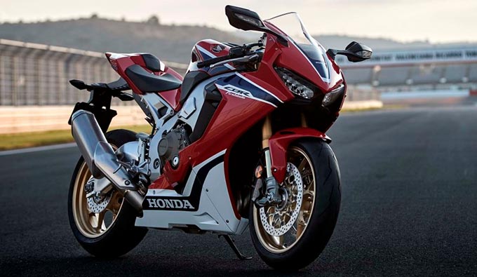 Honda CBR1000RR, Kencang Namun Tetap Nyaman