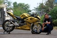 Honda CBR 250RR Berlabur Emas, Inspirasi Konsep Modifikasi Dubai