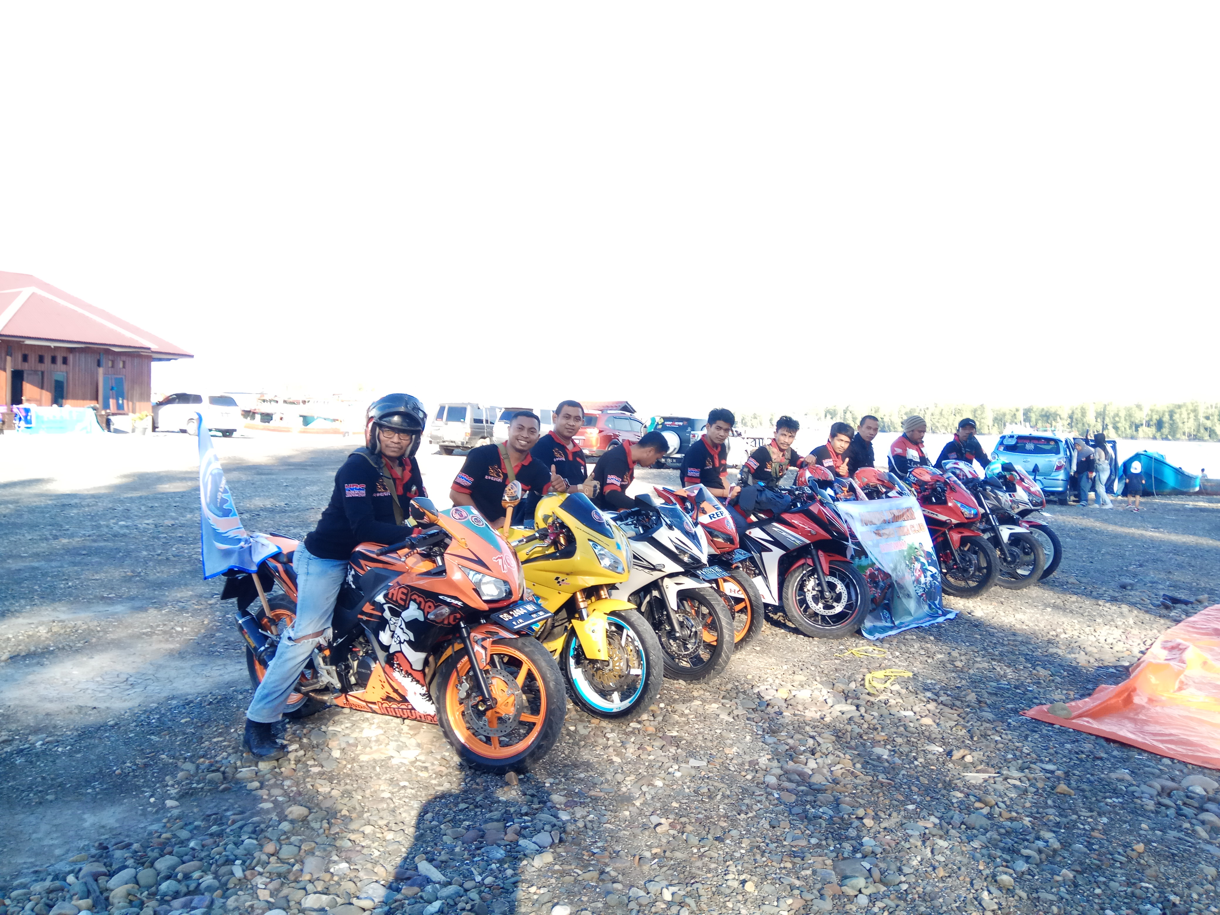 Serunya Turing Perdana Honda CBR Series Timika Club