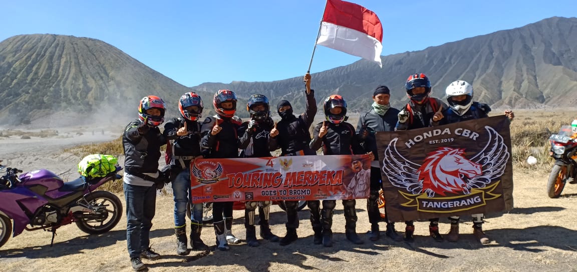 Honda CBR Tangerang Gelar Touring Merdeka ke Bromo