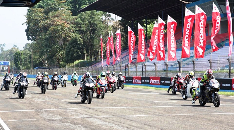 Ajang Balap Profesional Bikers CBR ICE Day 2018 Seri Kedua Makin Seru