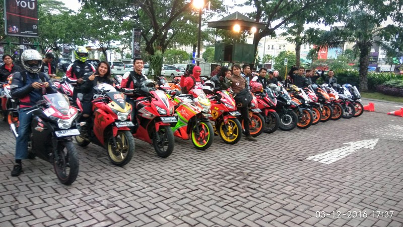 Masyarakat dan Komunitas CBR Serpong Jajal Langsung All New Honda CBR250RR