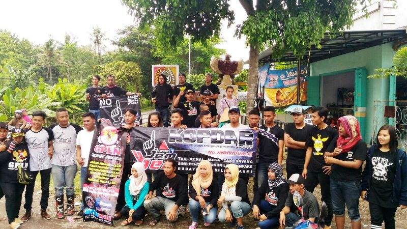 CBR Club Indonesia Reg. Jember dan GPLN Gelar Baksos Peduli Lambang Negara
