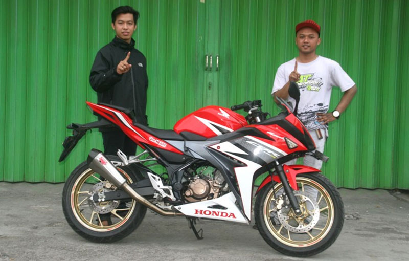 Modifkasi CBR150R, Aksi 2 Mekanik Sehabis Nonton Honda Dream Cup