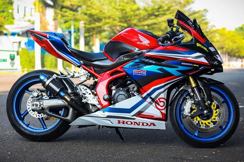 Modifikasi Honda CBR250RR, Dari Kecil Pingin Punya Moge