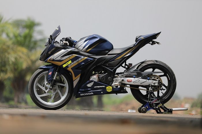 Modifikasi Honda CBR 150R, Hasil Kawin Silang