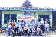 PCOW Gelar Baksos Peduli Pendidikan di SDN Pare 1 Selogiri, Wonogiri