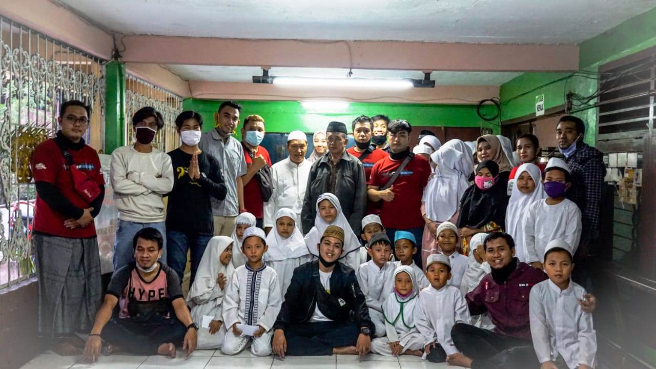 North CBR Reborn Gelar Baksos Keduanya Bebagi dan Buka Puasa Dengan Anak Yatim