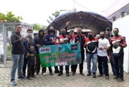 Touring Baksos CBR Club Makassar Bantu Masyarakat Terdampak Banjir Bandang