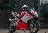 Modifikasi Honda CBR250RR, Adopsi Warna Merek Sebelah